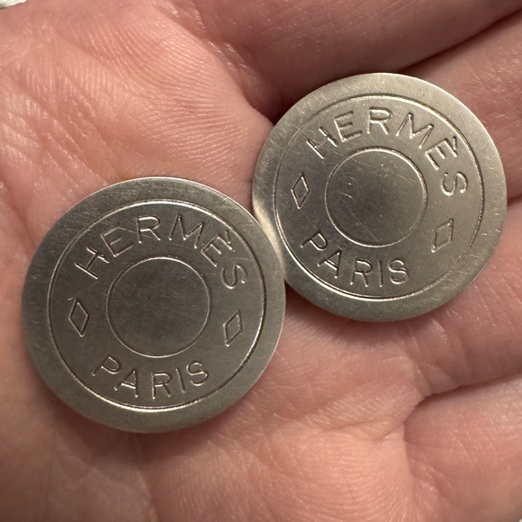 Hermès AUTHENTIC Bijouterie Fantaisie Clou de Selle Logo Silver Clip On Earrings - Picture 5 of 16